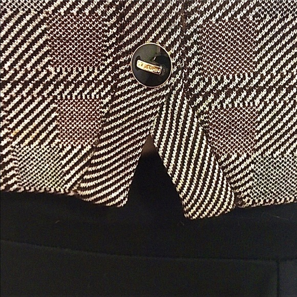 ST. JOHN -St John 3 pc Suit silver, black, brown Jacket 6 Vest 10 Pants … - Picture 6 of 12